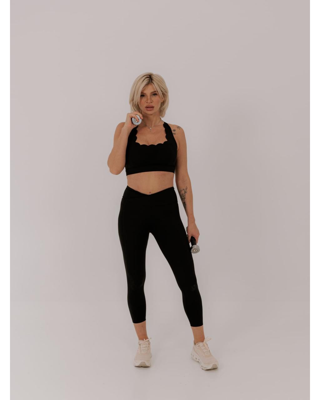 Top Wave Cross Back Black